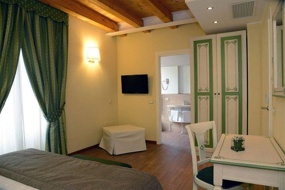 Hotel Borgo Antico Como Dış mekan fotoğraf